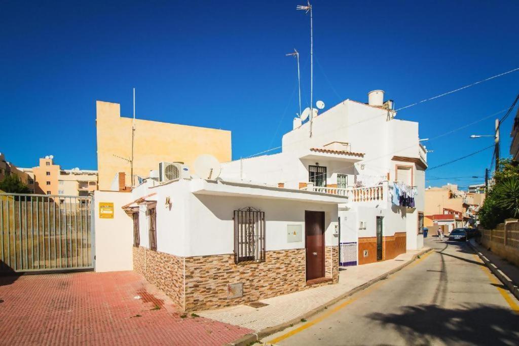 Coqueto Apartamento 50M De Playa Torre Del Mar Exteriör bild