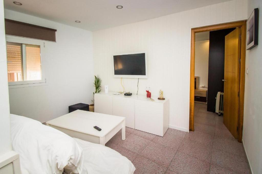Coqueto Apartamento 50M De Playa Torre Del Mar Exteriör bild